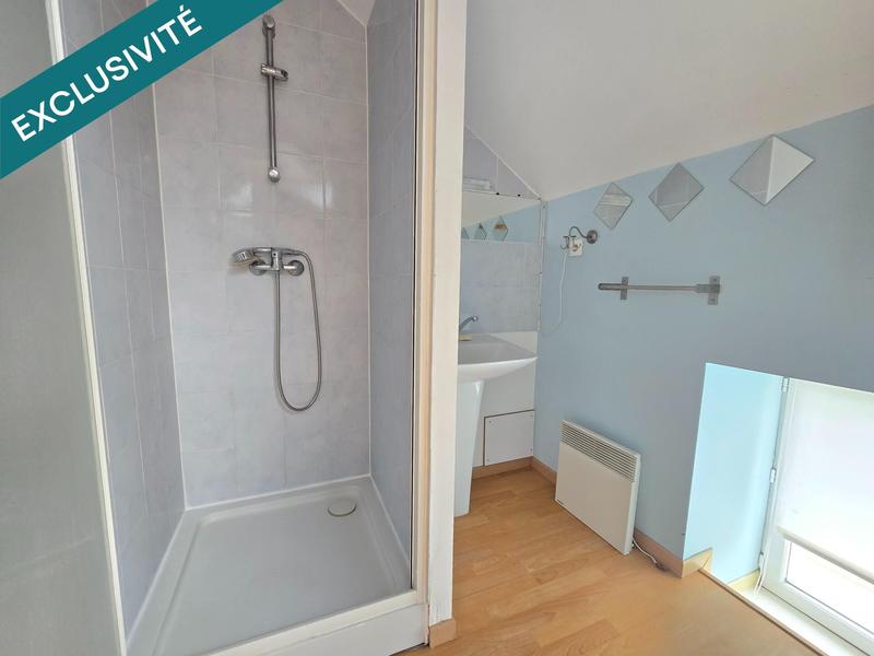 Maison - 101 m² - 7 pièces