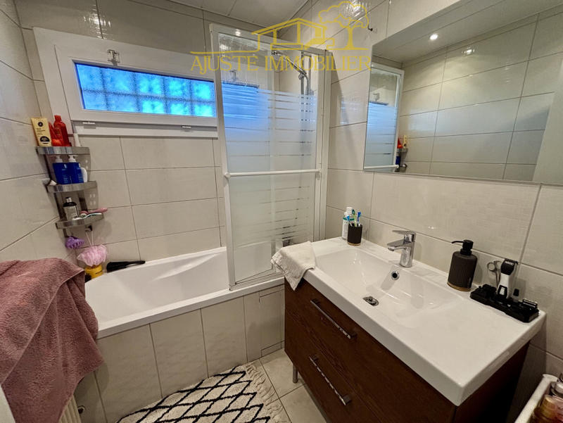 Appartement - 74 m² - 3 pièces