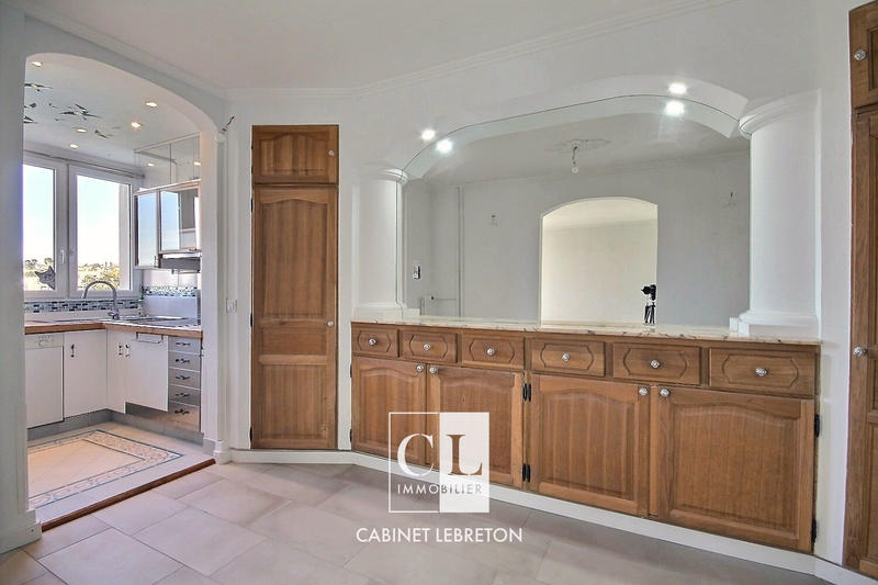 Appartement - 75 m² - 3 pièces