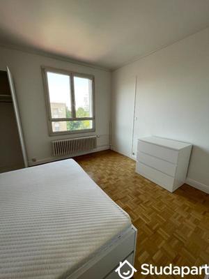Chambre - 8 m² - 1 pièce