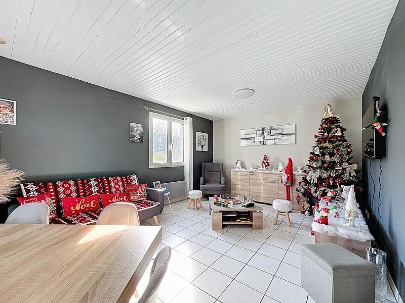 Villa - 100 m² - 4 pièces