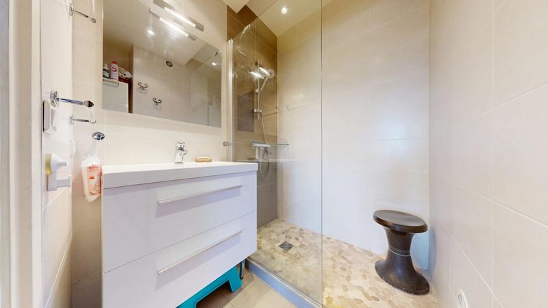 Appartement - 125 m² - 5 pièces