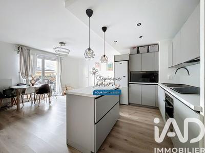 Appartement - 69 m² - 3 pièces