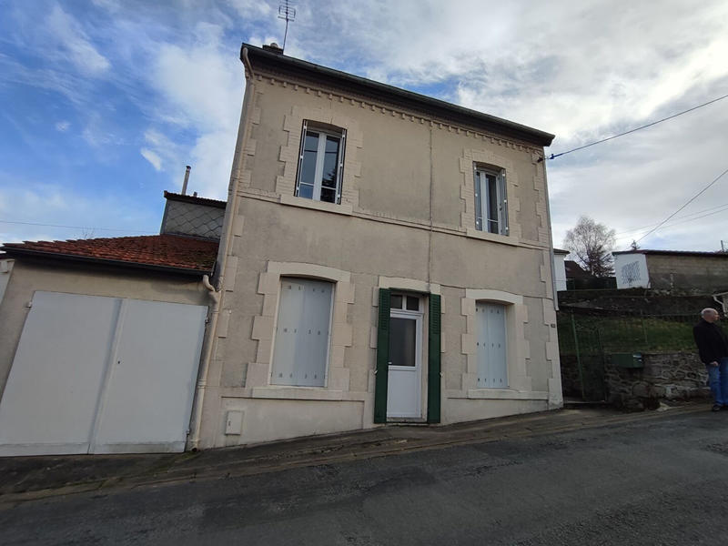 Maison - 80 m² - 4 pièces