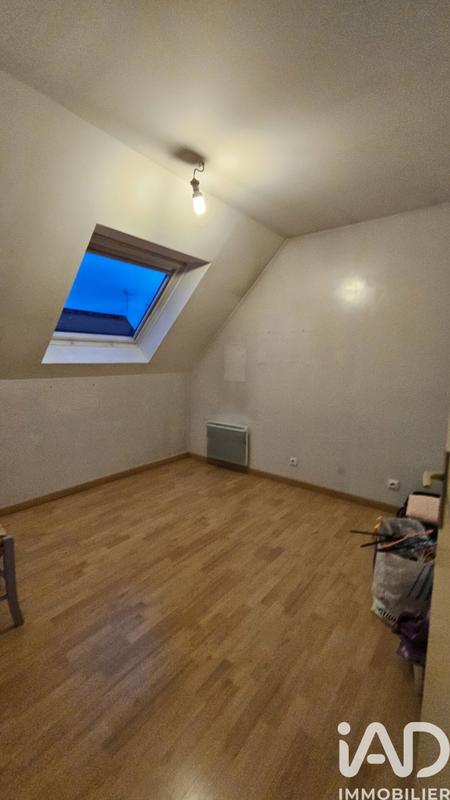 Maison - 91 m² - 5 pièces