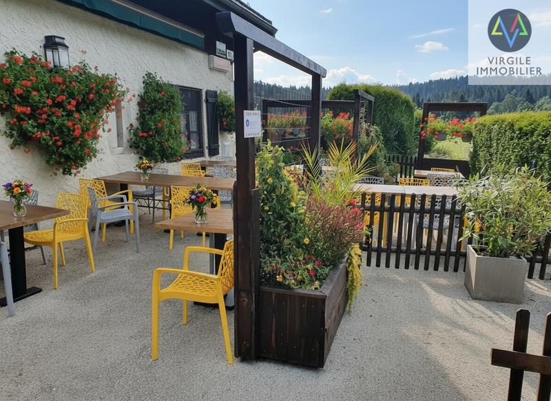 Fonds de commerce - Magasins - 210 m²