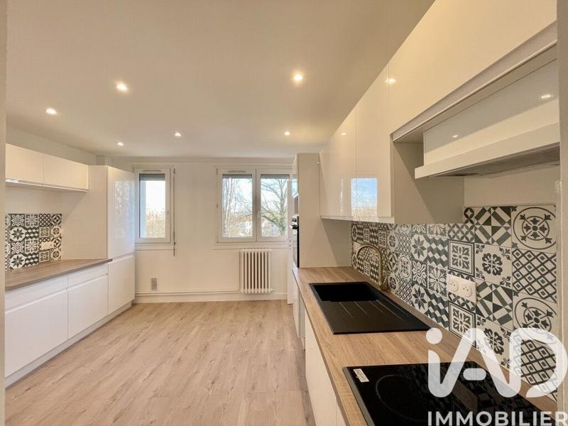 Appartement - 79 m² - 4 pièces