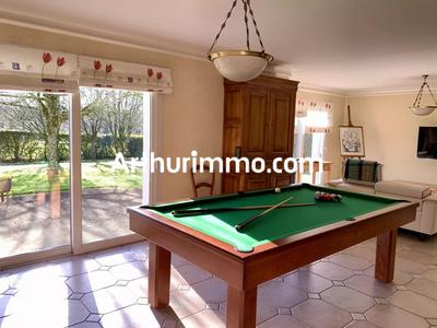 Maison - 197 m² - 6 pièces