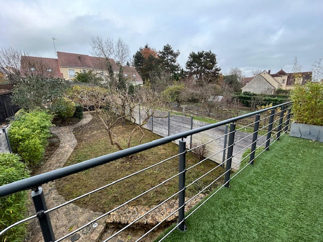 Maison - 115 m² - 6 pièces