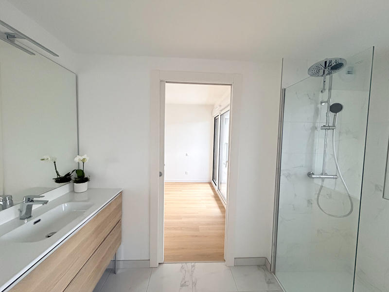 Appartement - 103 m² - 4 pièces