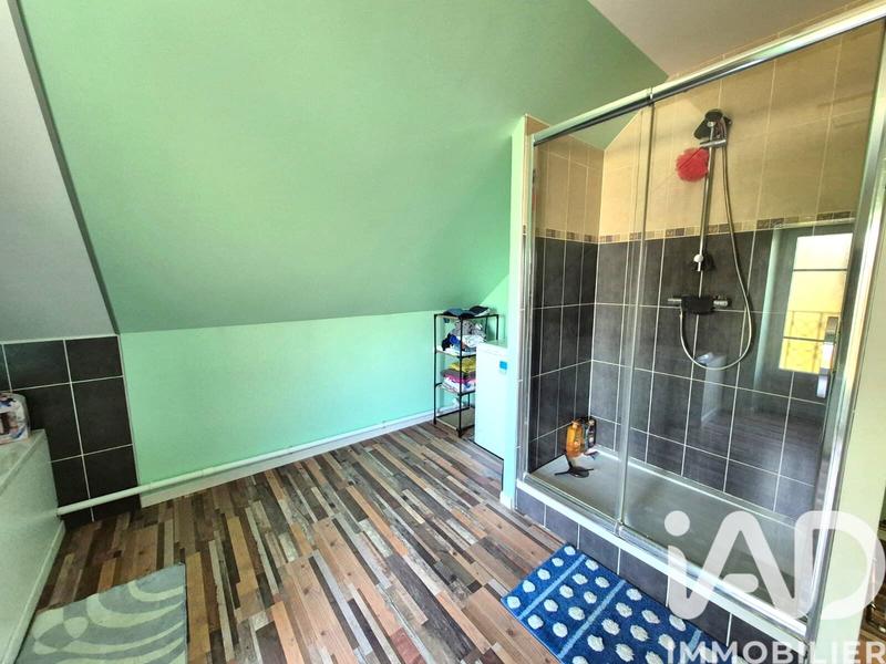 Maison - 199 m² - 7 pièces