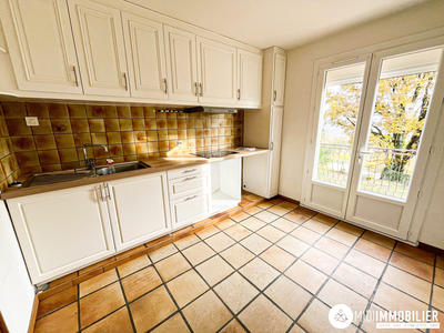 Maison - 98 m² - 4 pièces