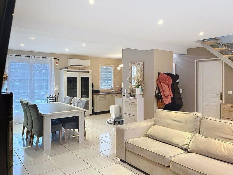 Villa - 120 m² - 5 pièces