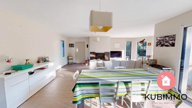 Maison contemporaine - 127 m² - 4 pièces