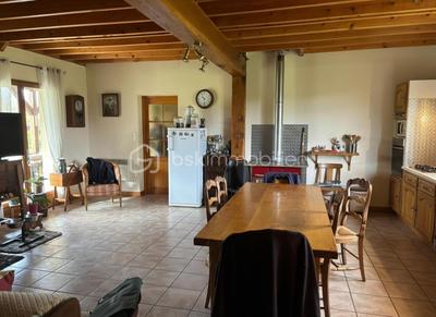 Maison - 133 m² - 4 pièces