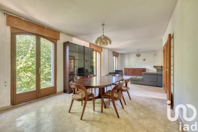 Maison - 146 m² - 7 pièces