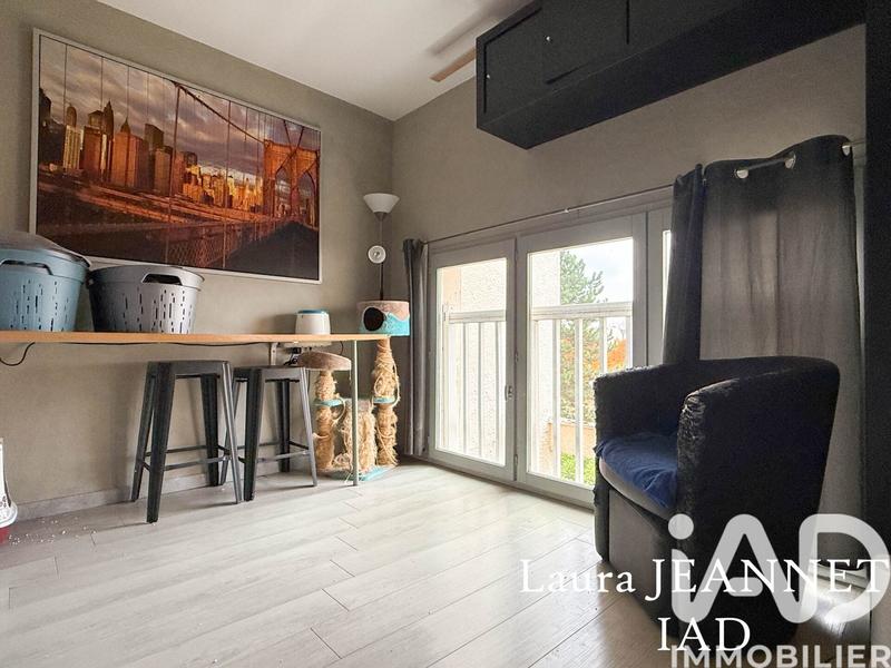 Appartement - 96 m² - 5 pièces