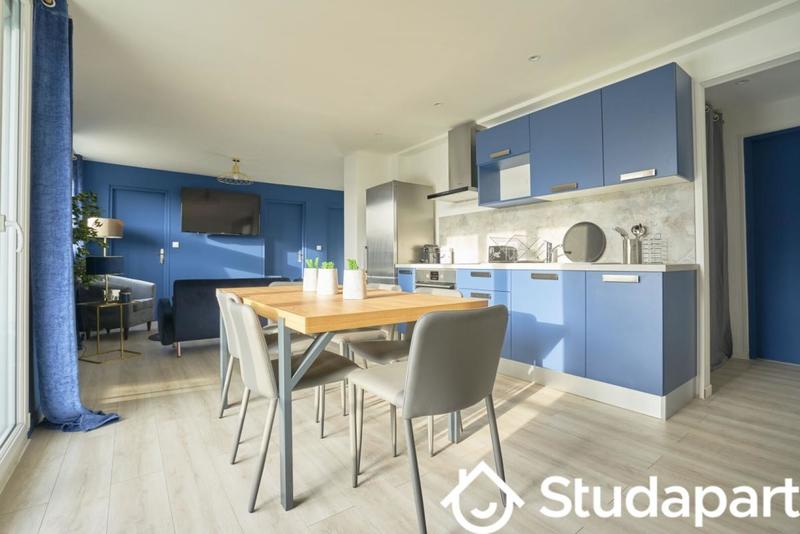 Chambre - 10 m² - 1 pièce