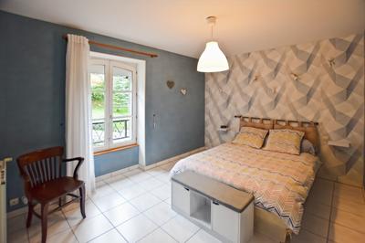 Propriété - 229 m² - 11 pièces