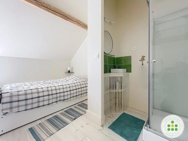 Longère - 234 m² - 6 pièces