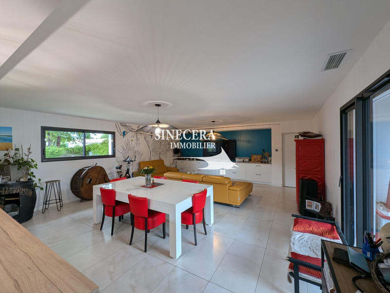 Maison - 160 m² - 7 pièces