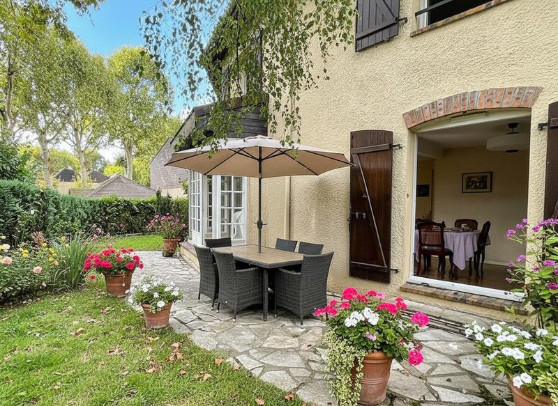 Maison traditionnelle - 128 m² - 6 pièces