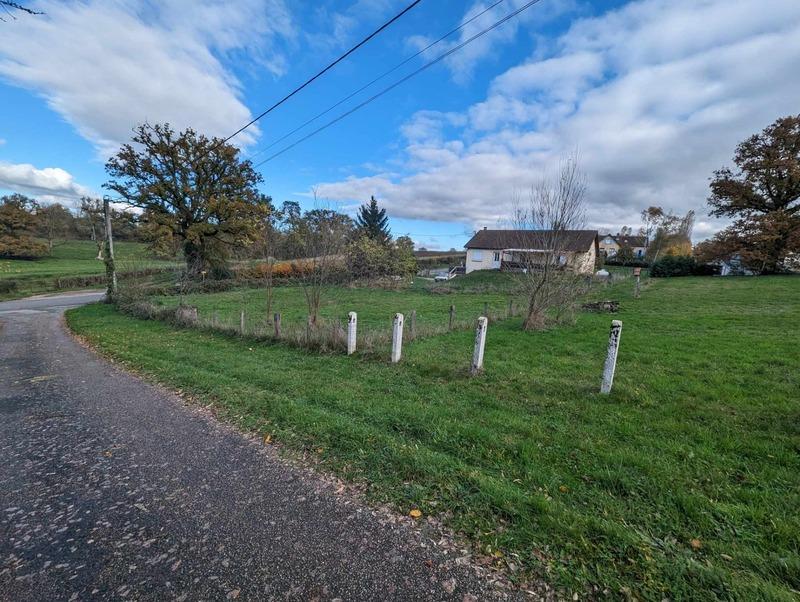 Terrain constructible - 810 m²