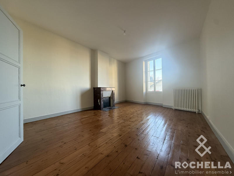 Maison ancienne - 100 m² - 3 pièces