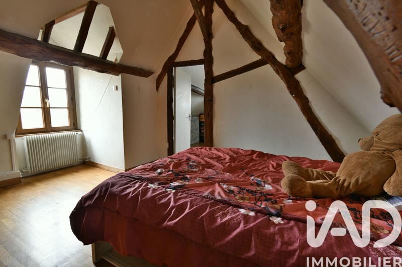 Maison - 222 m² - 6 pièces