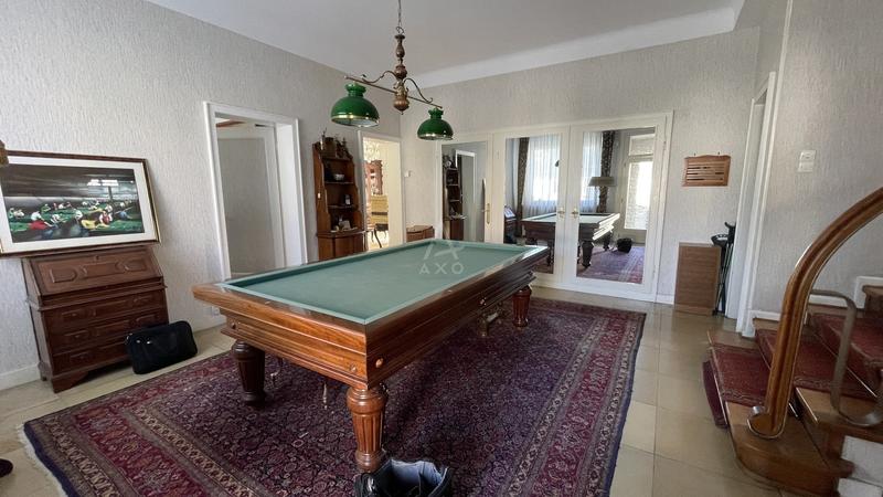 Maison - 410 m² - 15 pièces