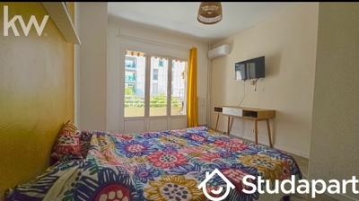 Chambre - 12 m² - 1 pièce