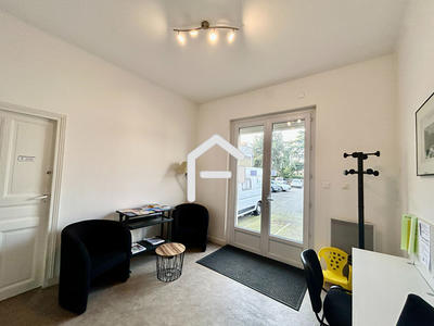 Local d'activités - 90 m²