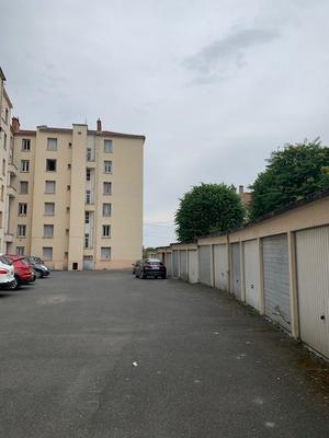 Parking / Garage - 11 m²