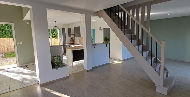 Maison - 123 m² - 6 pièces