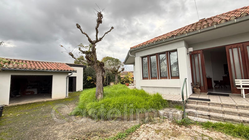 Maison - 142 m² - 5 pièces