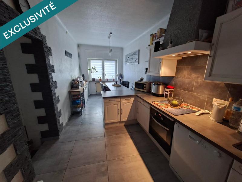 Maison - 211 m² - 8 pièces