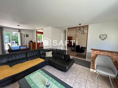 Maison - 90 m² - 4 pièces