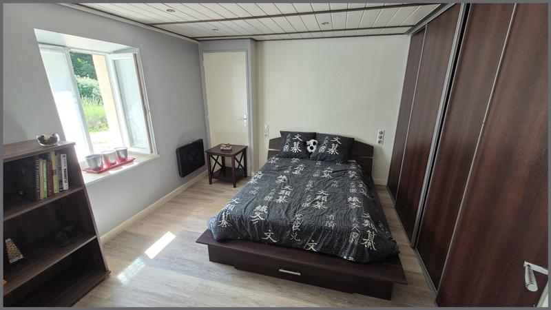 Maison - 243 m² - 9 pièces