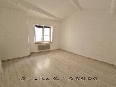 Maison de village - 91 m² - 5 pièces