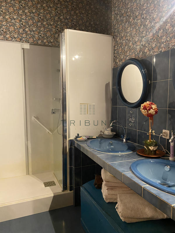 Maison - 167 m² - 6 pièces