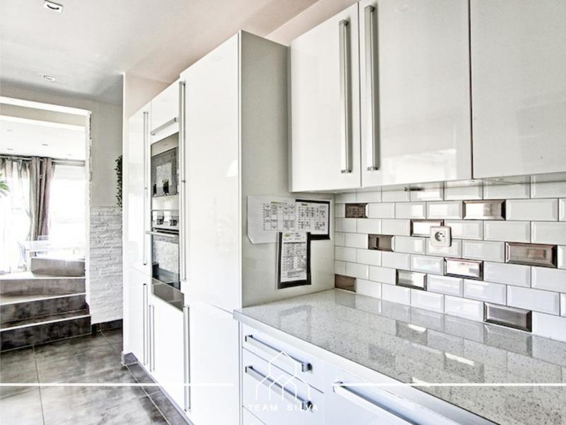 Maison - 130 m² - 6 pièces