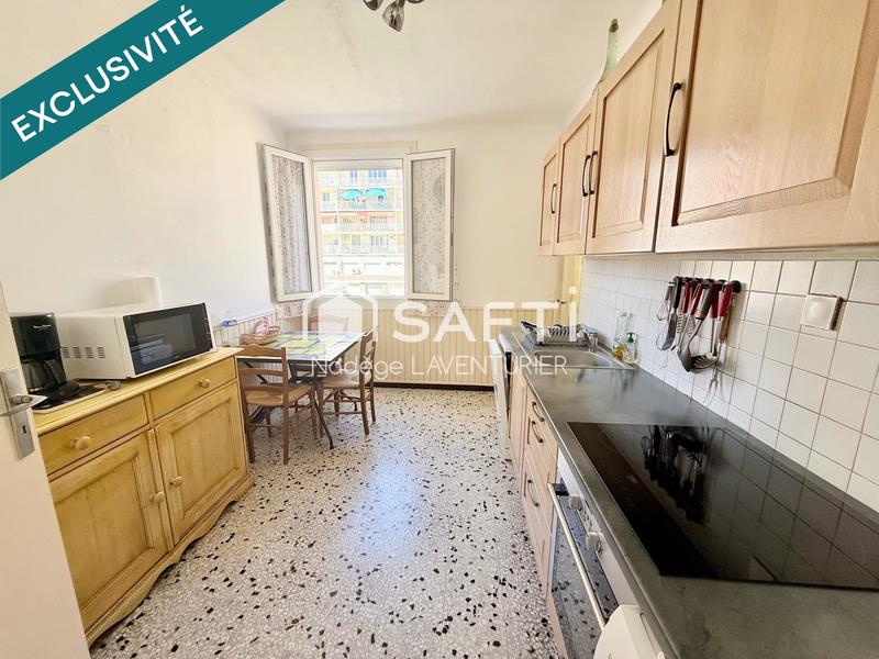 Appartement - 93 m² - 4 pièces
