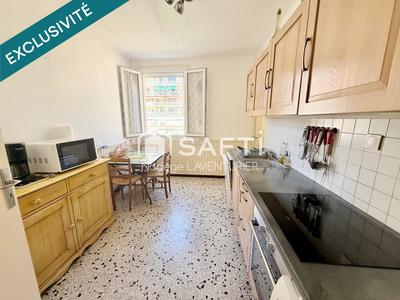 Appartement - 93 m² - 4 pièces