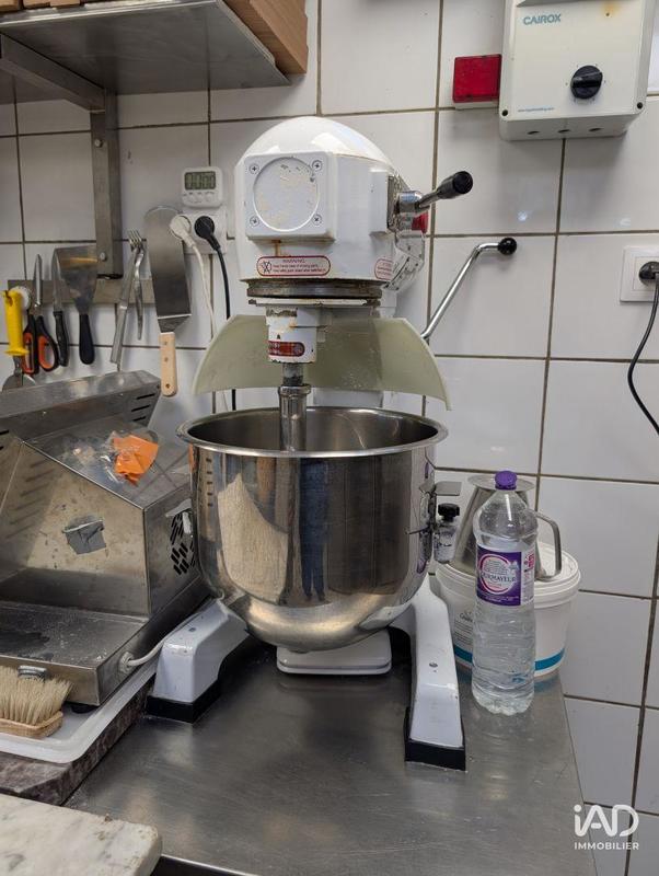 Local commercial - 200 m²