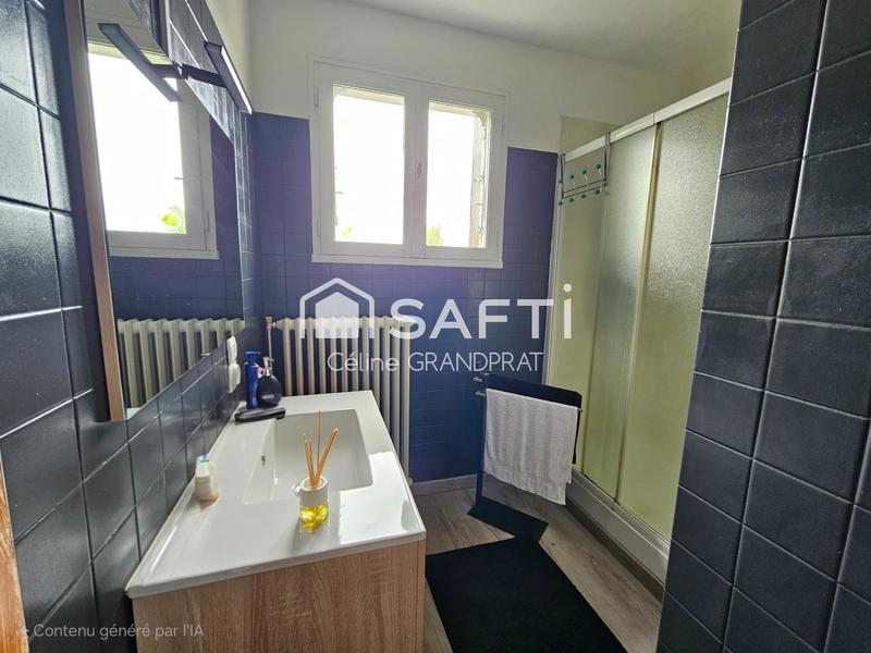 Maison - 102 m² - 4 pièces