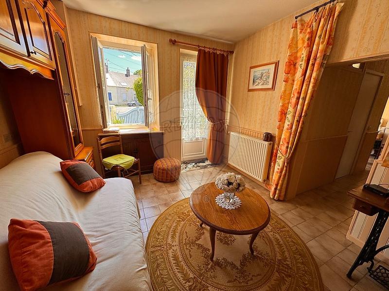 Longère - 233 m² - 10 pièces