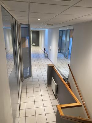 Local commercial - 207 m² - 4 pièces