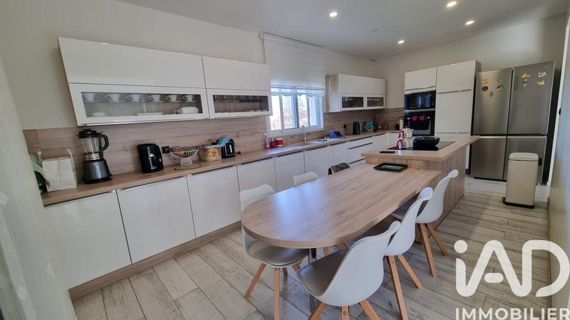 Maison - 148 m² - 5 pièces