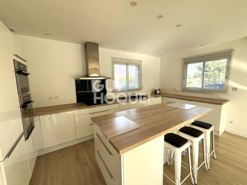 Maison - 135 m² - 5 pièces