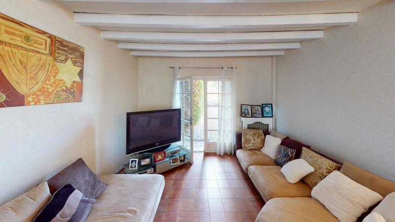 Maison - 166 m² - 6 pièces